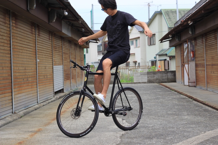 koyamamanboyuusaku_cornerbikes_01